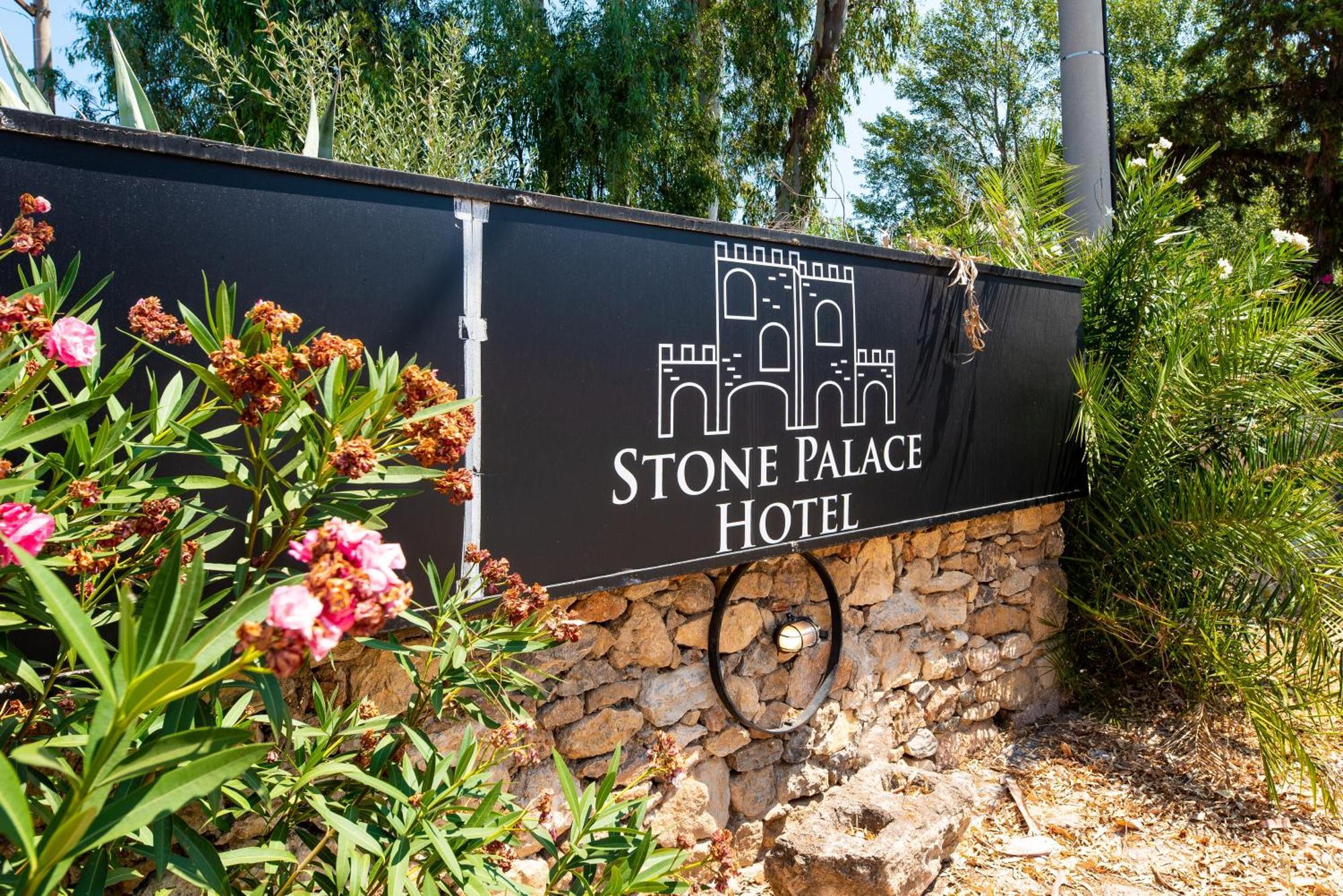 Stone Palace Hotel Near Athen'S Airport Free Shuttle From And To Athen'S Airport Spata  Exterior photo